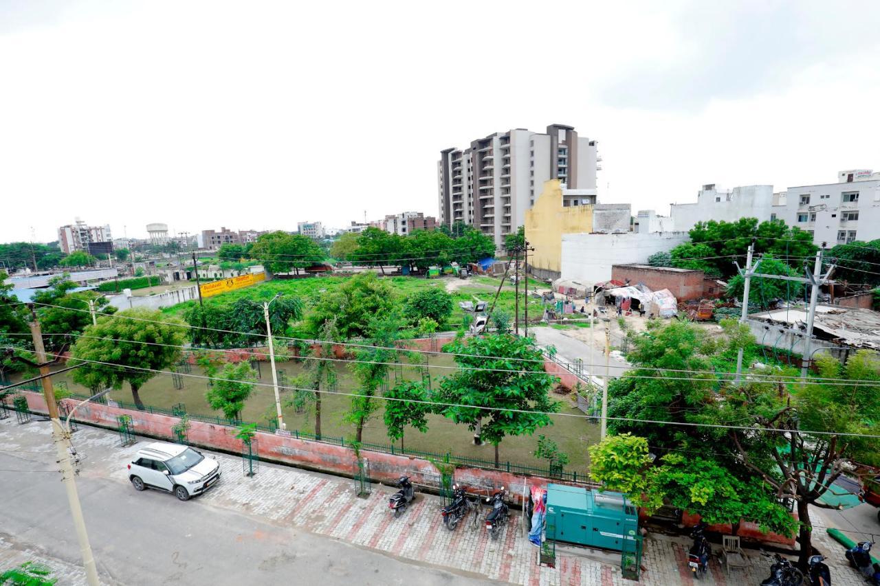 Bed and Breakfast Taj Sojourn Agra  Exterior foto